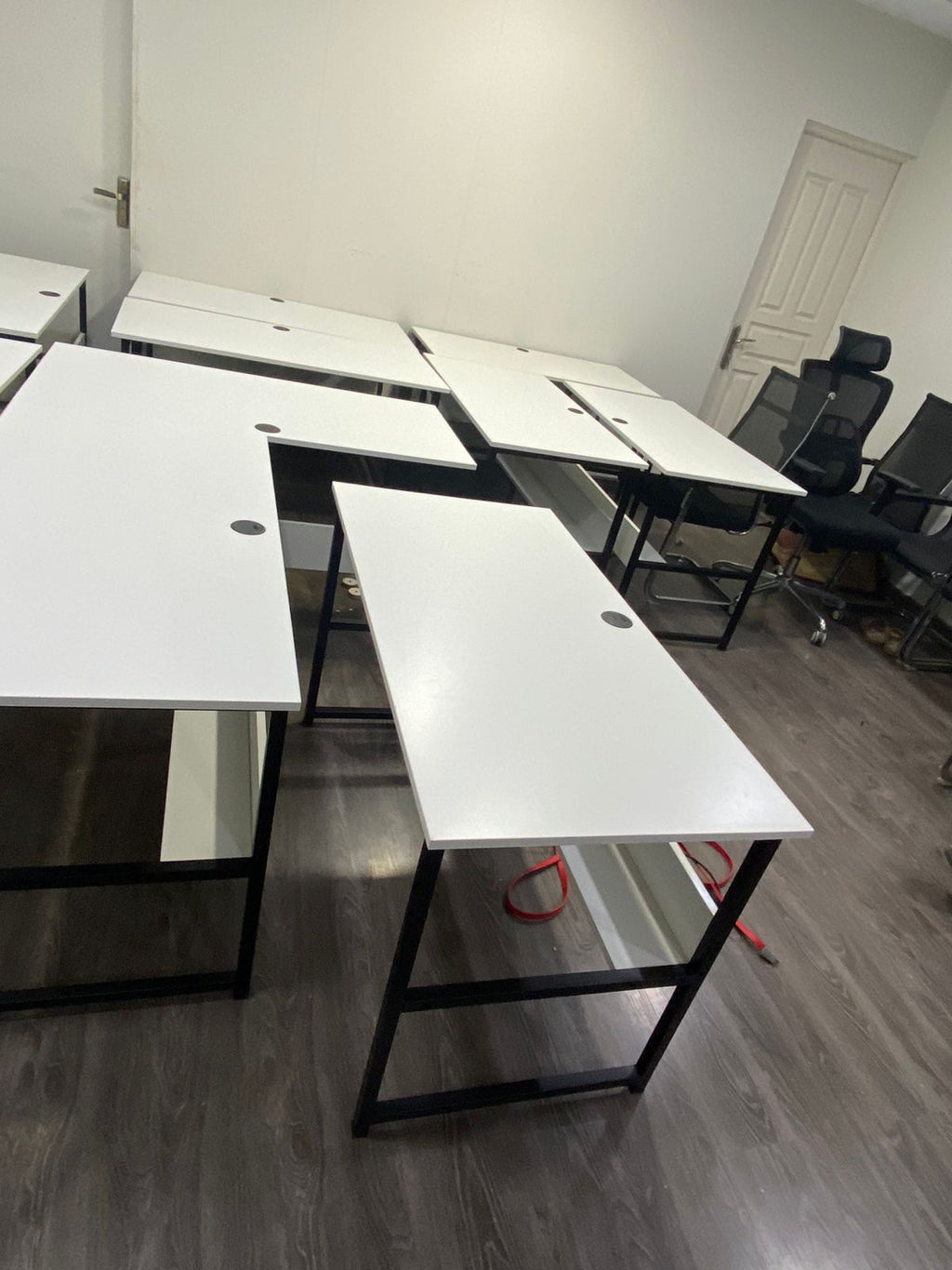 Modern H-DESIGN MDF wood and METAL Tables for office, computer desk, laptop and PC desk,  Software houses, Telecommunication companies