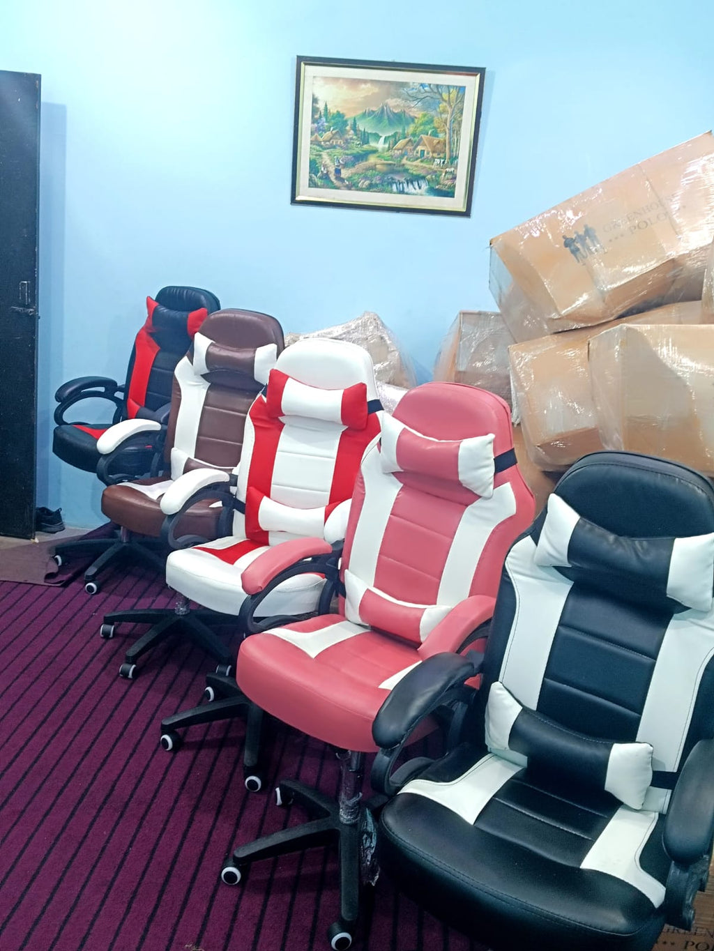 Premium High Back Executive Gaming Chair , Ergonomic Office Chair with Headrest & Lumbar Support , Padded Armrests, Rolling Computer Chair