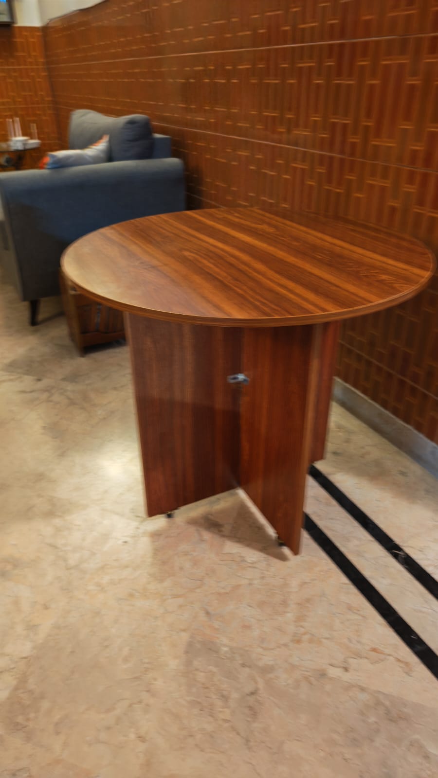 Muticolor Stylish MDF wooden moveable Dining Table , Medium size Moveable home dinner table,  Scandinavian Style breakfast table, 5 seater table for home and restaurants