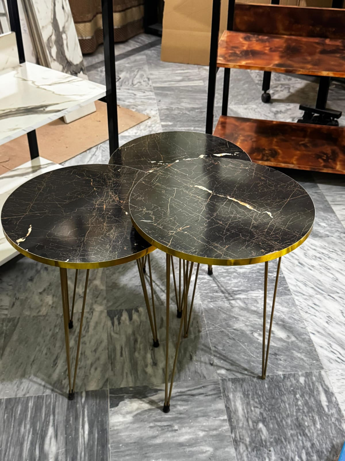 Home daily routine coffee table, garden seating drinking and eating tables, easy liftable table for any place use